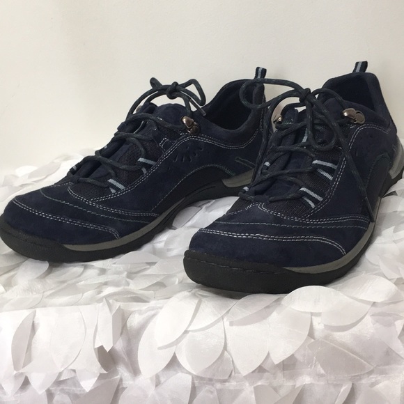 earth origins tennis shoes